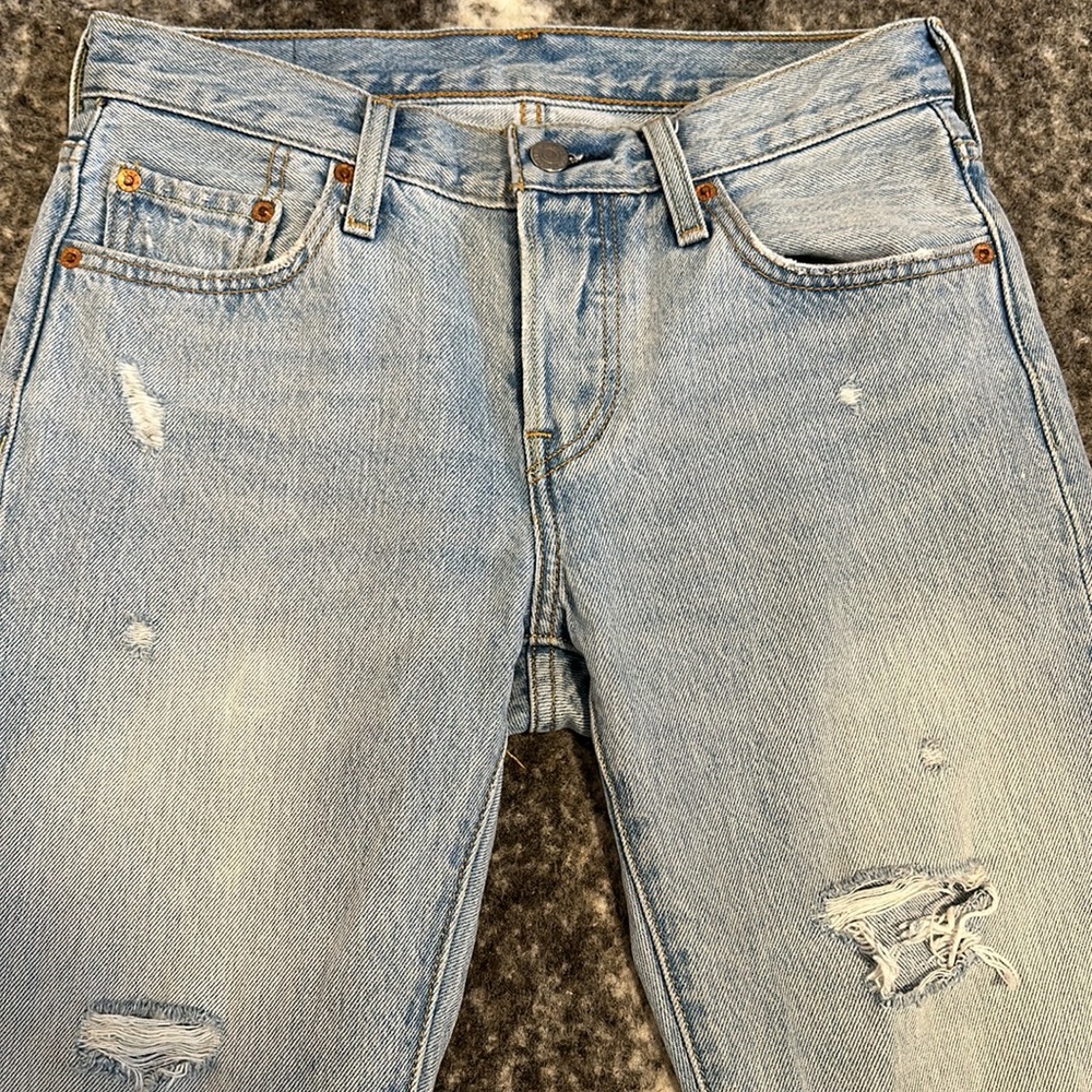 LEVIS- Straight Leg Jeans - Picture 4 of 8